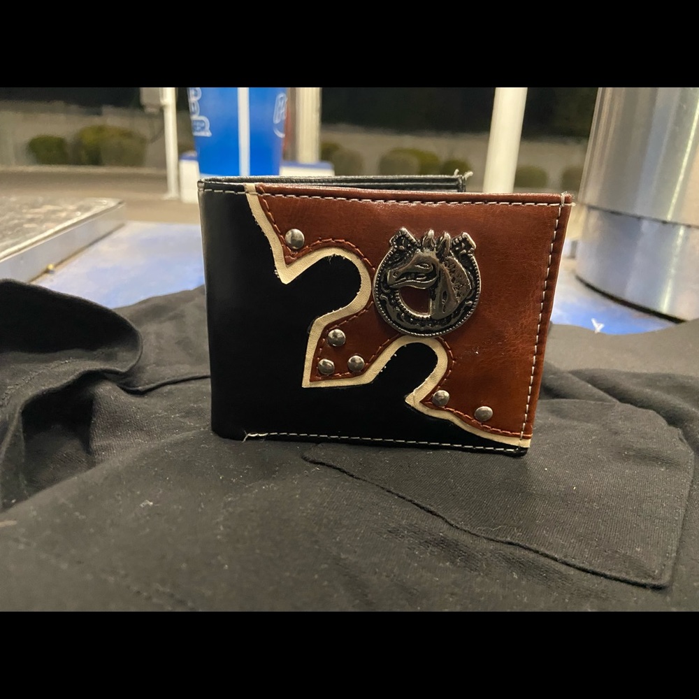 Western wallet
